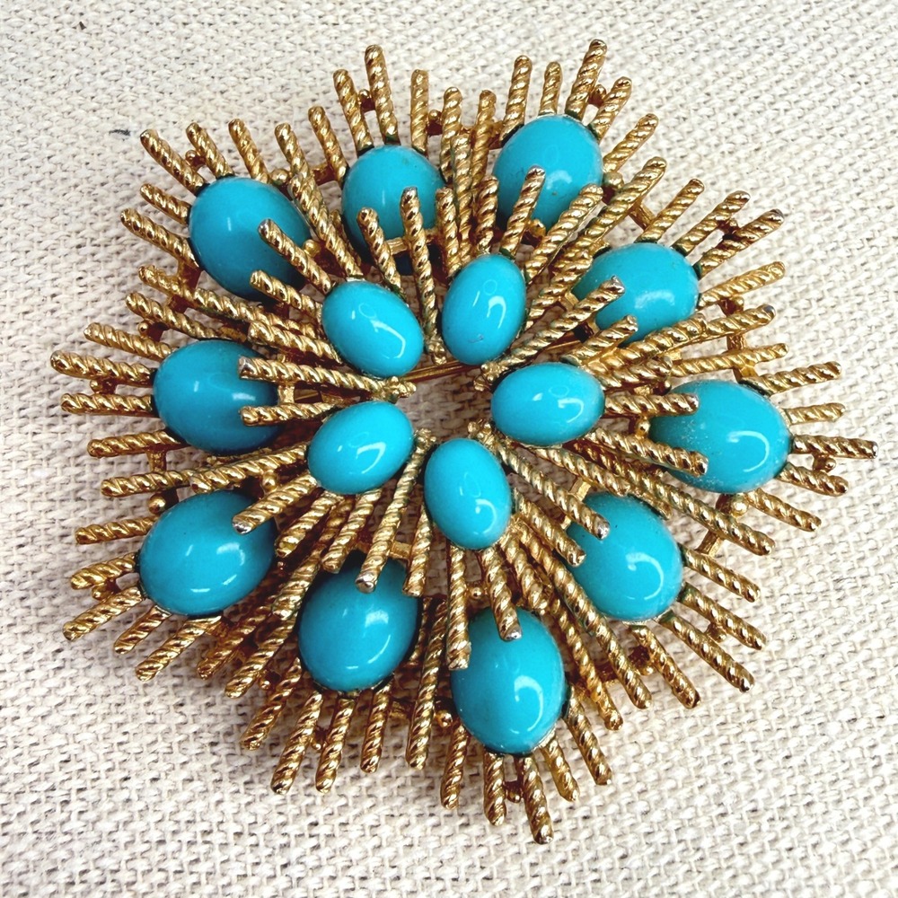 Vintage Susan Caplan Avon Brooch Pin Metal Starburst Faux Turquoise Stones